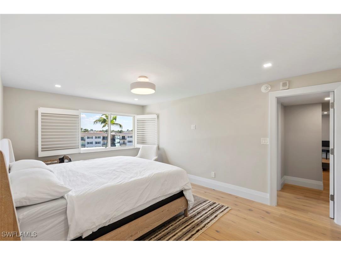 3410 Gulf Shore Boulevard N #403 Naples FL 34103 225052666 image22