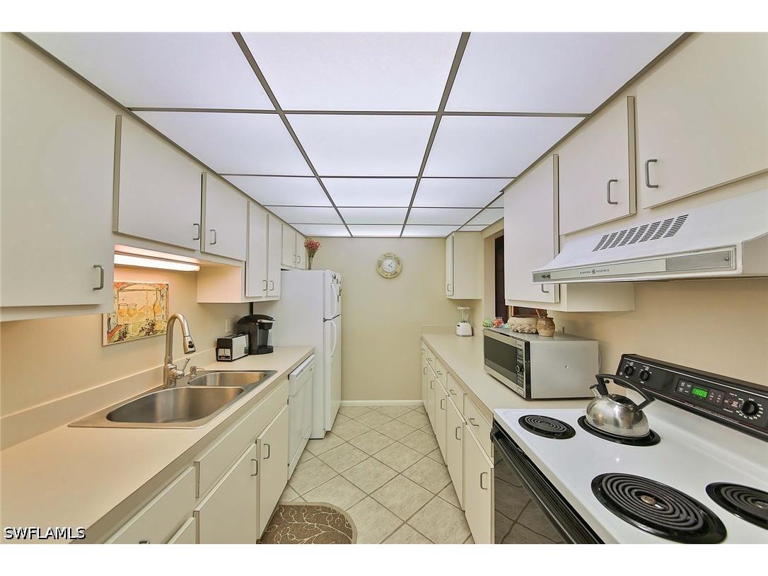  Naples FL 34103 226012560 image11