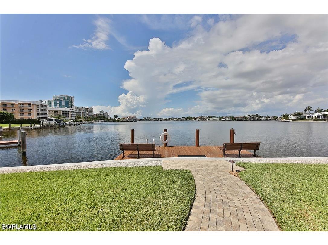  Naples FL 34103 226012560 image2