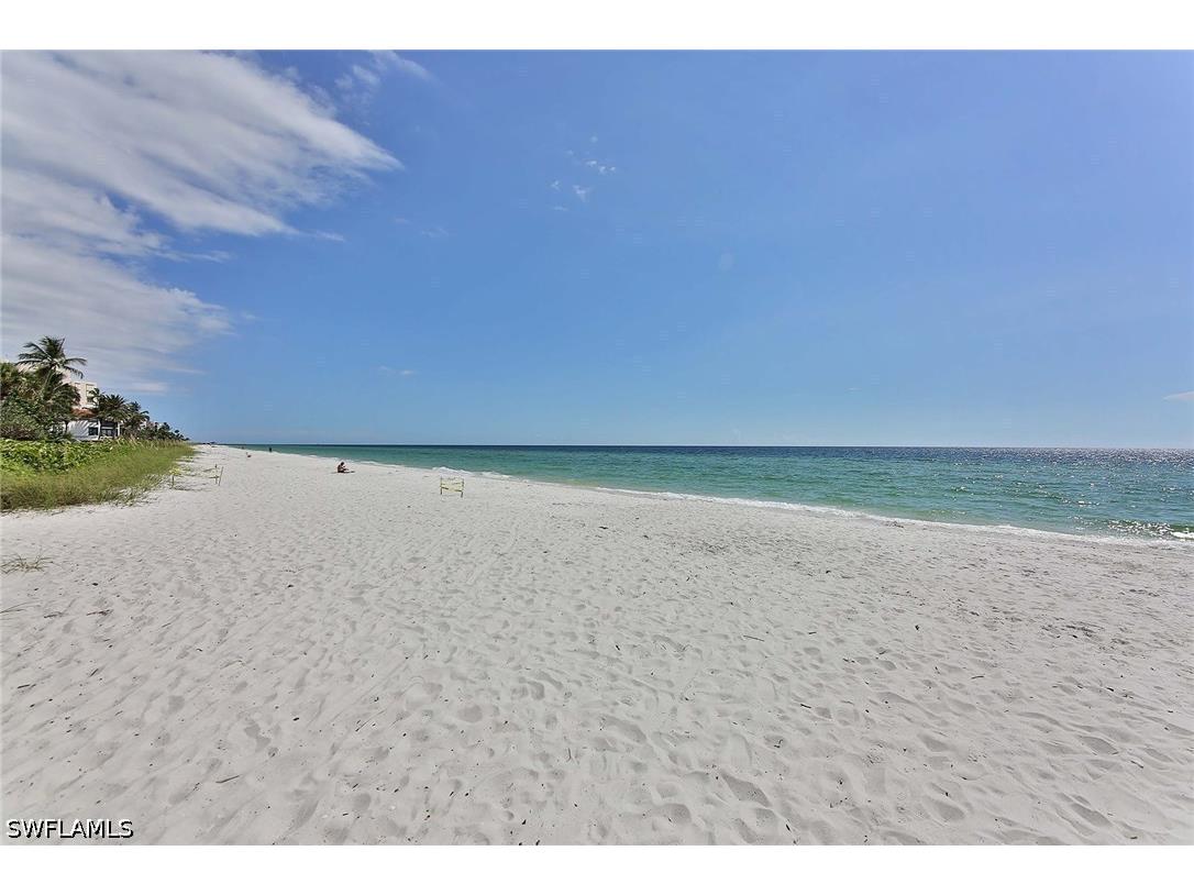  Naples FL 34103 226012560 image20