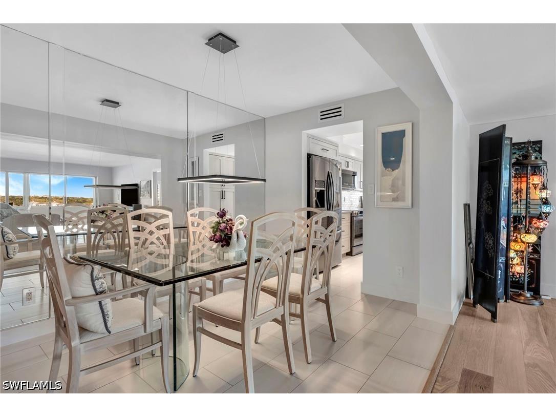 3410 Gulf Shore Boulevard N #701 Naples FL 34103 226012245 image11