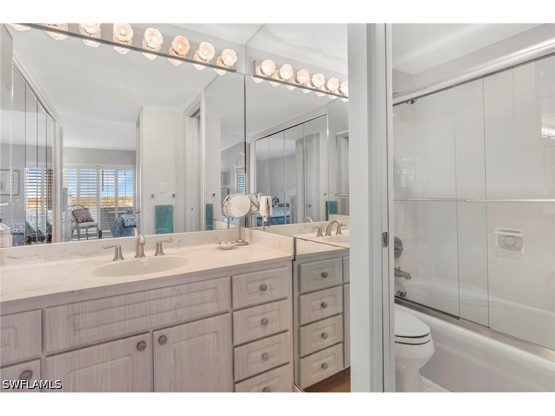 3410 Gulf Shore Boulevard N #701 Naples FL 34103 226012245 image18
