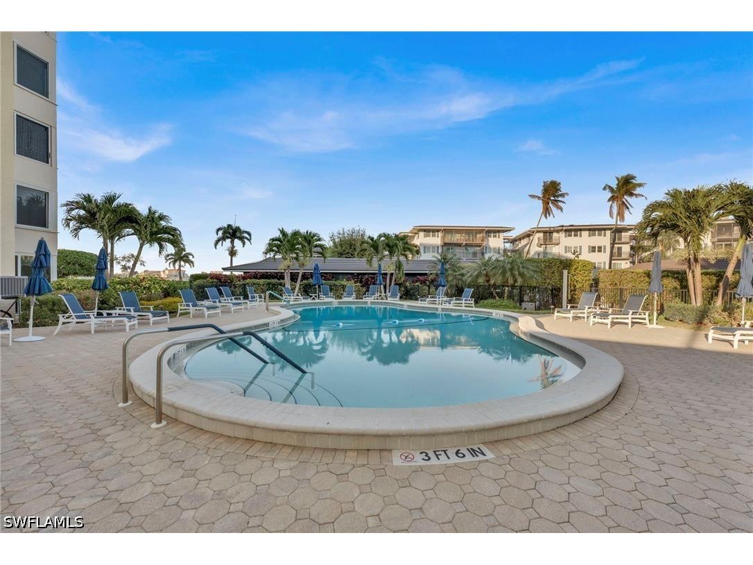 3410 Gulf Shore Boulevard N #701 Naples FL 34103 226012245 image9