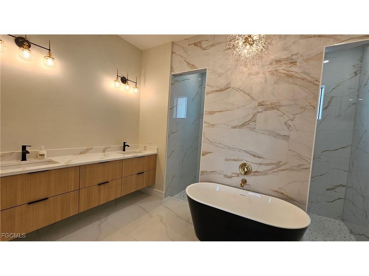 3410 NW 39th Lane Cape Coral FL 33997 2025005564 image18