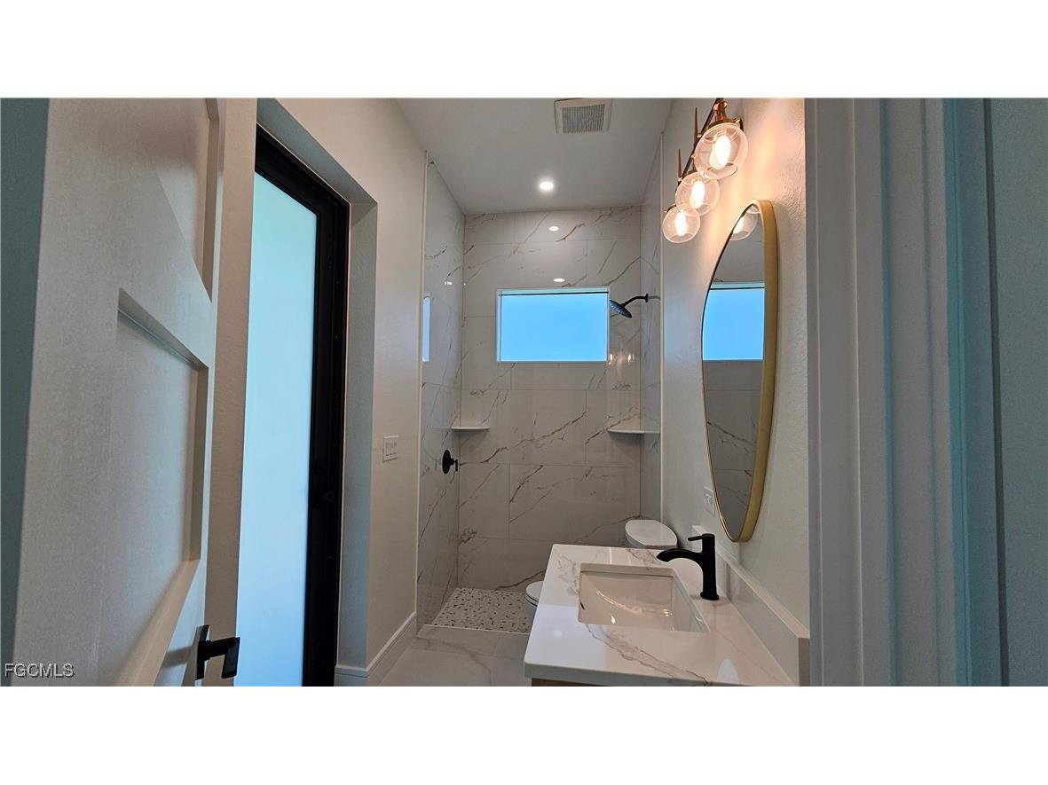 3410 NW 39th Lane Cape Coral FL 33997 2025005564 image29