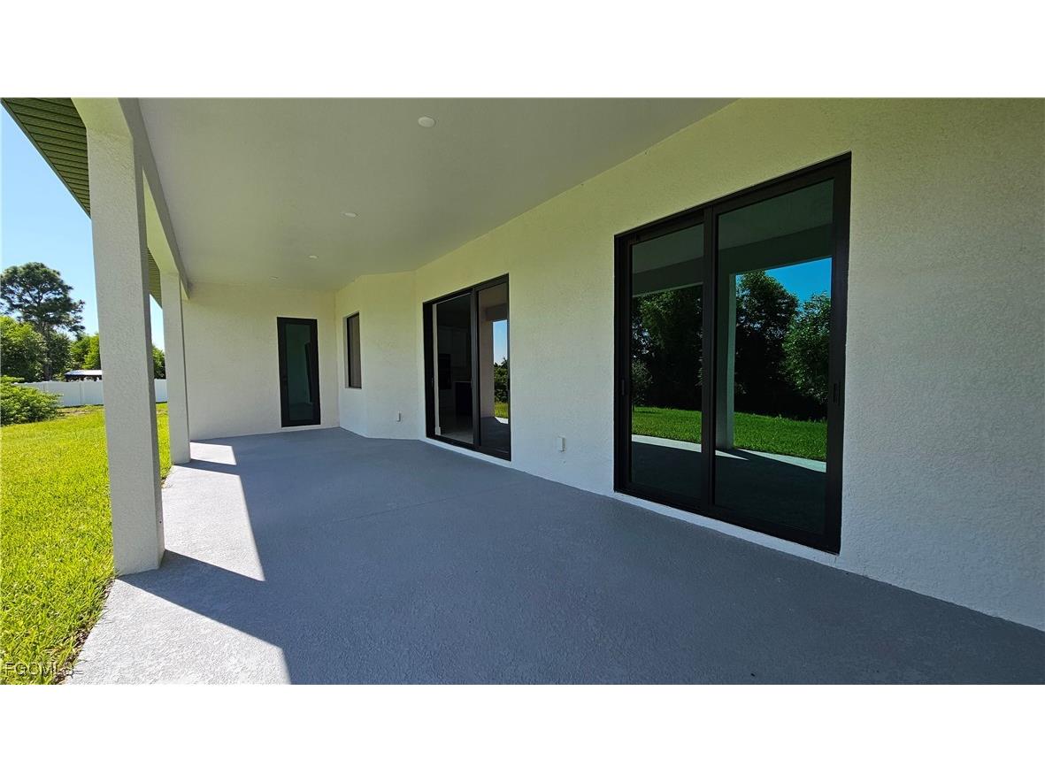 3410 NW 39th Lane Cape Coral FL 33997 2025005564 image35