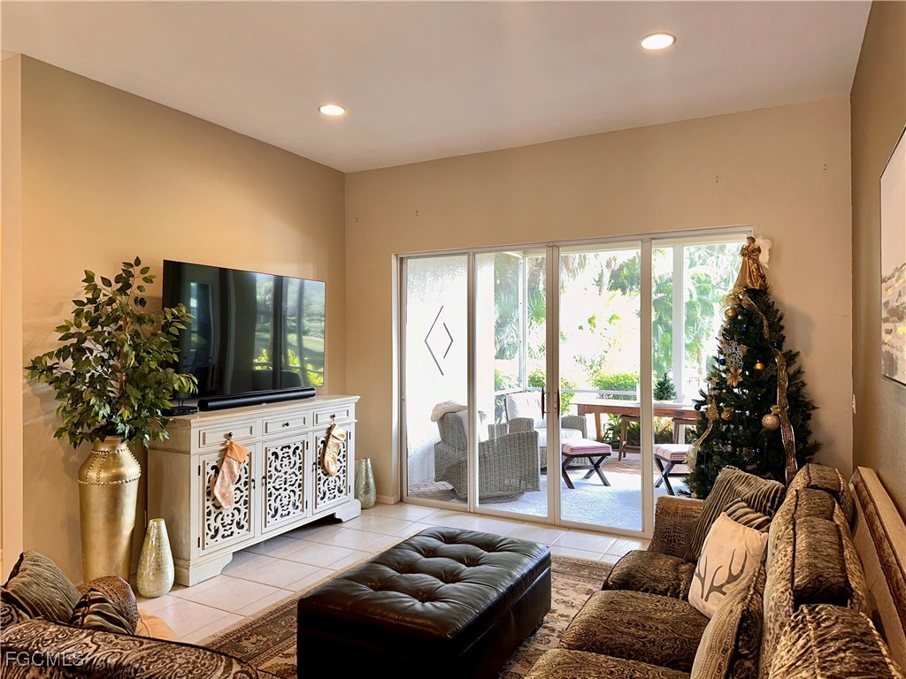 3411 Marbella Court Bonita Springs FL 34134 2025025078 image9