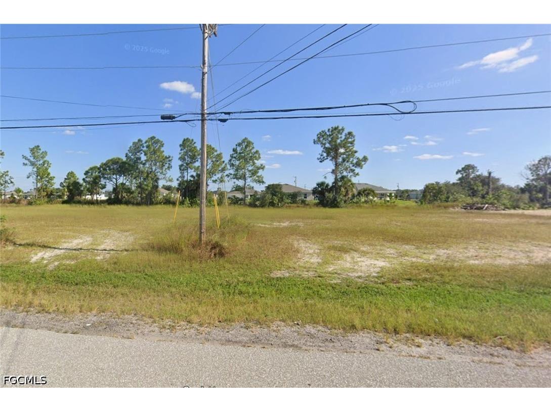 3411 NE 13th Avenue Cape Coral FL 33909 2026017823 image2