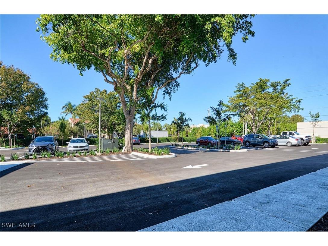 3411 Tamiami Trail N #2 Naples FL 34103 224085713 image10