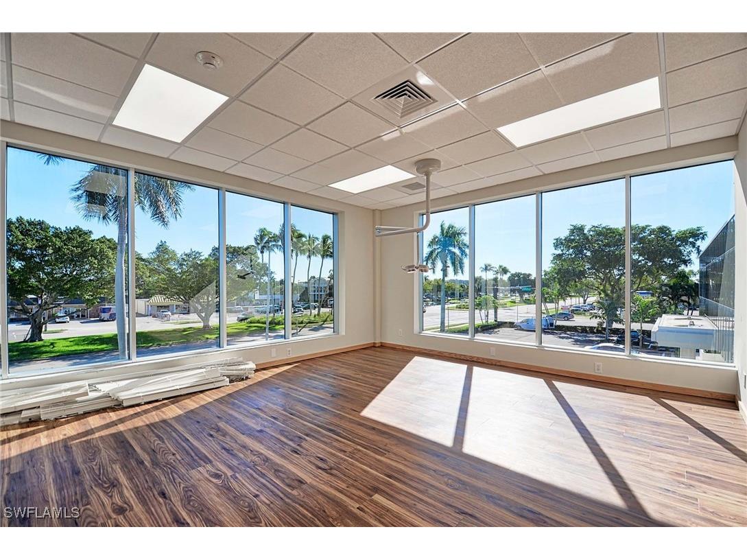 3411 Tamiami Trail N #2 Naples FL 34103 224085713 image13