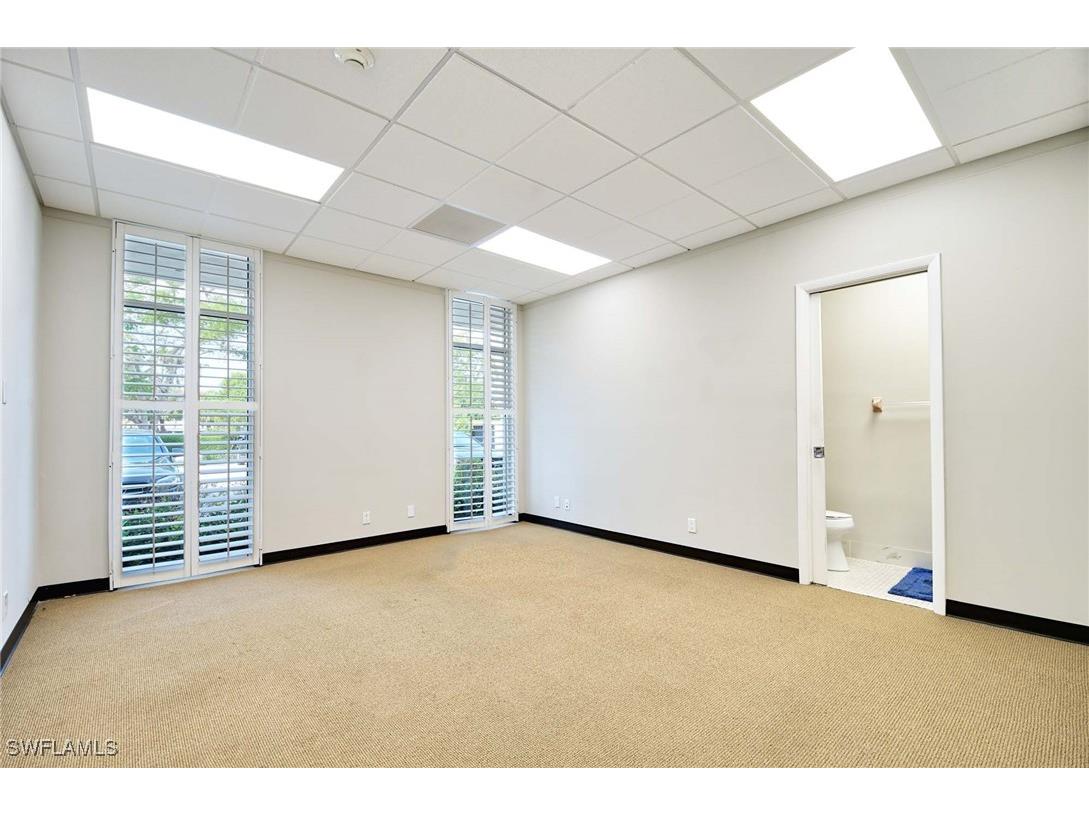 3411 Tamiami Trail N #2 Naples FL 34103 224085713 image19