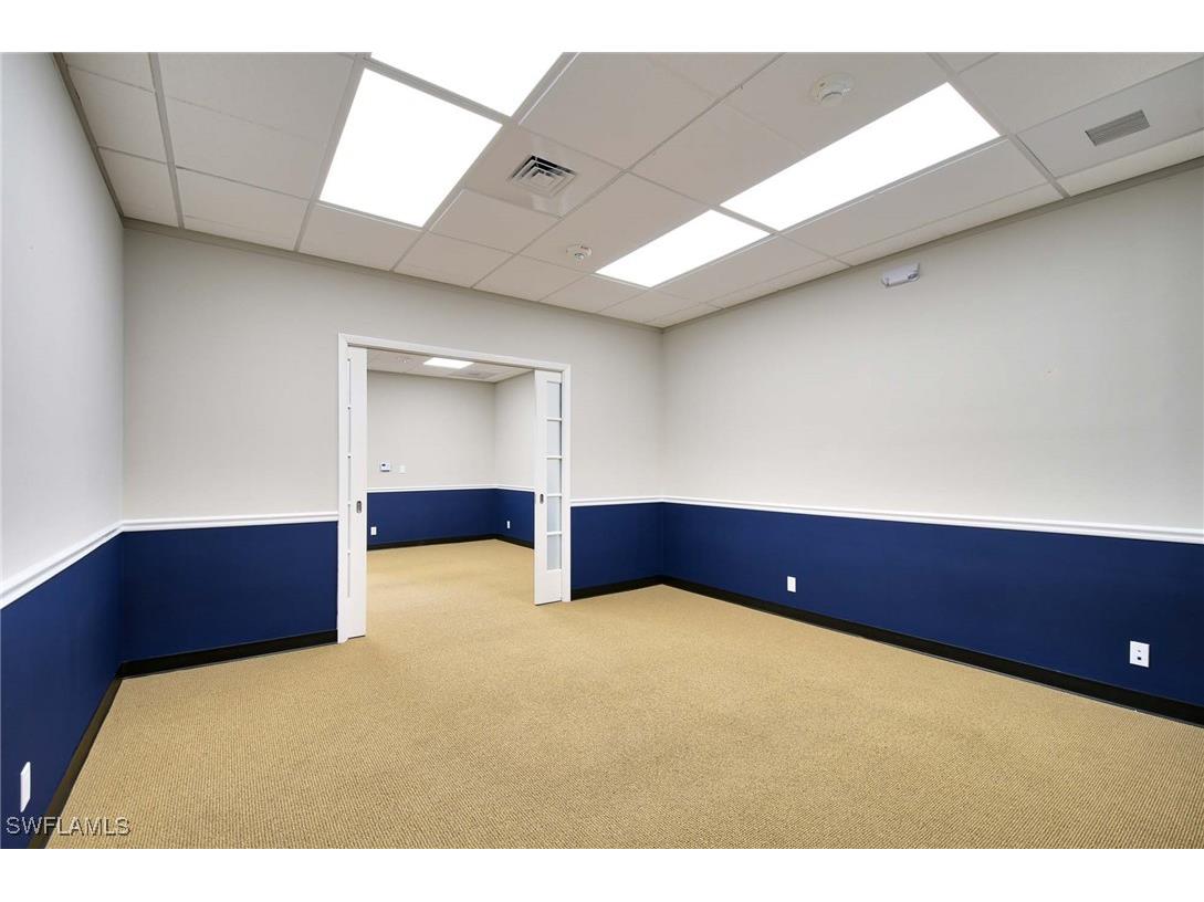 3411 Tamiami Trail N #2 Naples FL 34103 224085713 image20