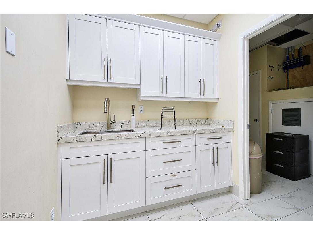 3411 Tamiami Trail N #2 Naples FL 34103 224085713 image23