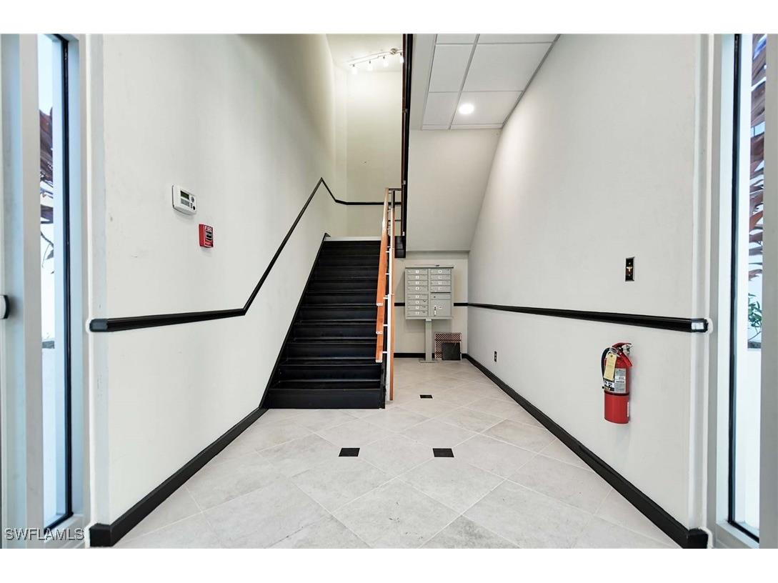 3411 Tamiami Trail N #2 Naples FL 34103 224085713 image4