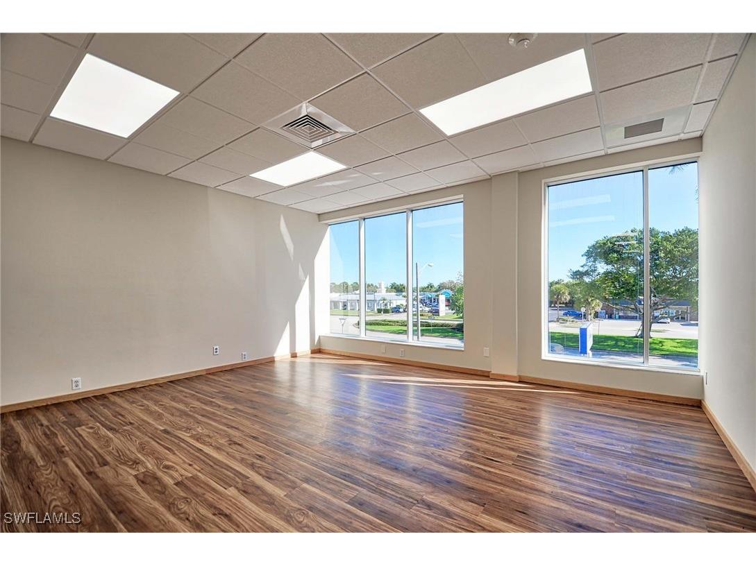 3411 Tamiami Trail N #2 Naples FL 34103 224085713 image9