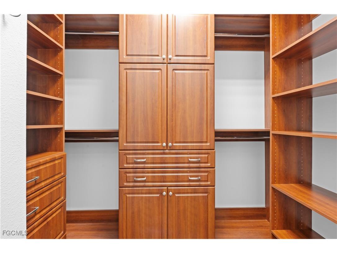 3412 Atlantic Circle Naples FL 34119 225043462 image20