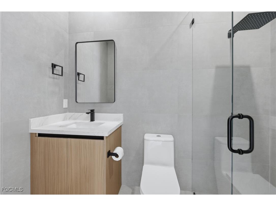 3412 NE 21st Place Cape Coral FL 33909 2025013338 image39