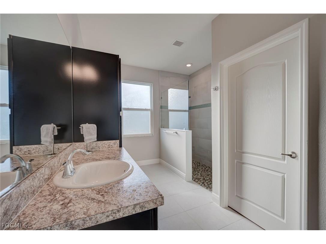 3412 NW 15th Lane Cape Coral FL 33993 2026012461 image23