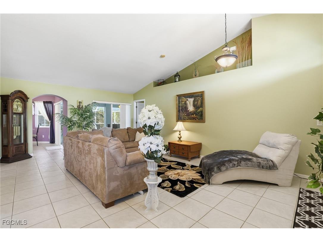 3412 SW 1st Avenue Cape Coral FL 33914 2025024646 image10