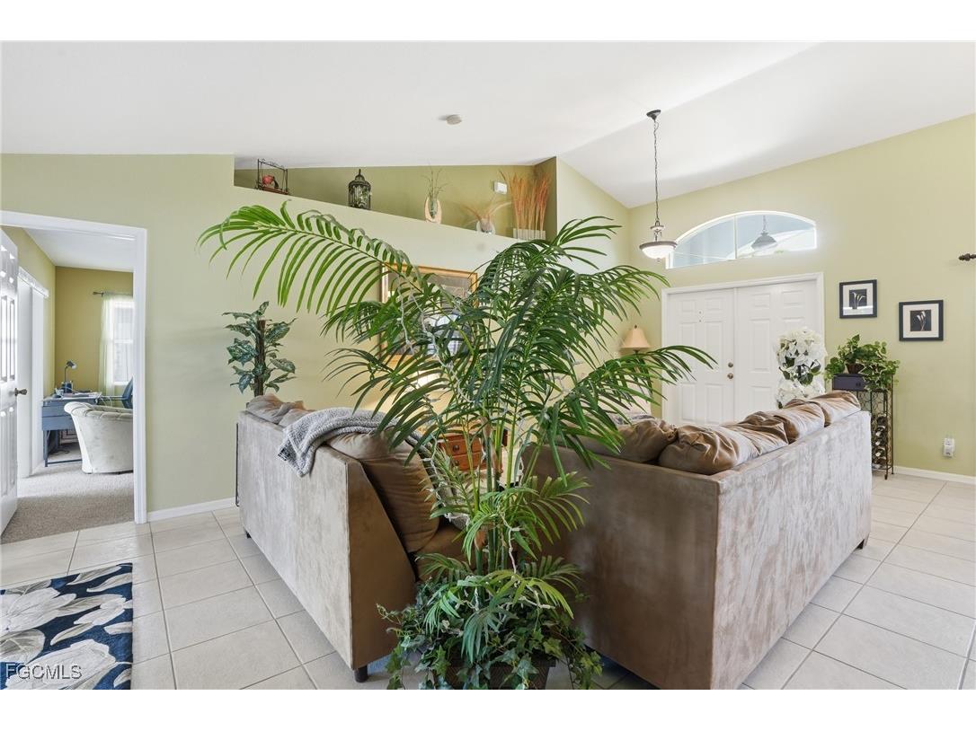 3412 SW 1st Avenue Cape Coral FL 33914 2025024646 image11