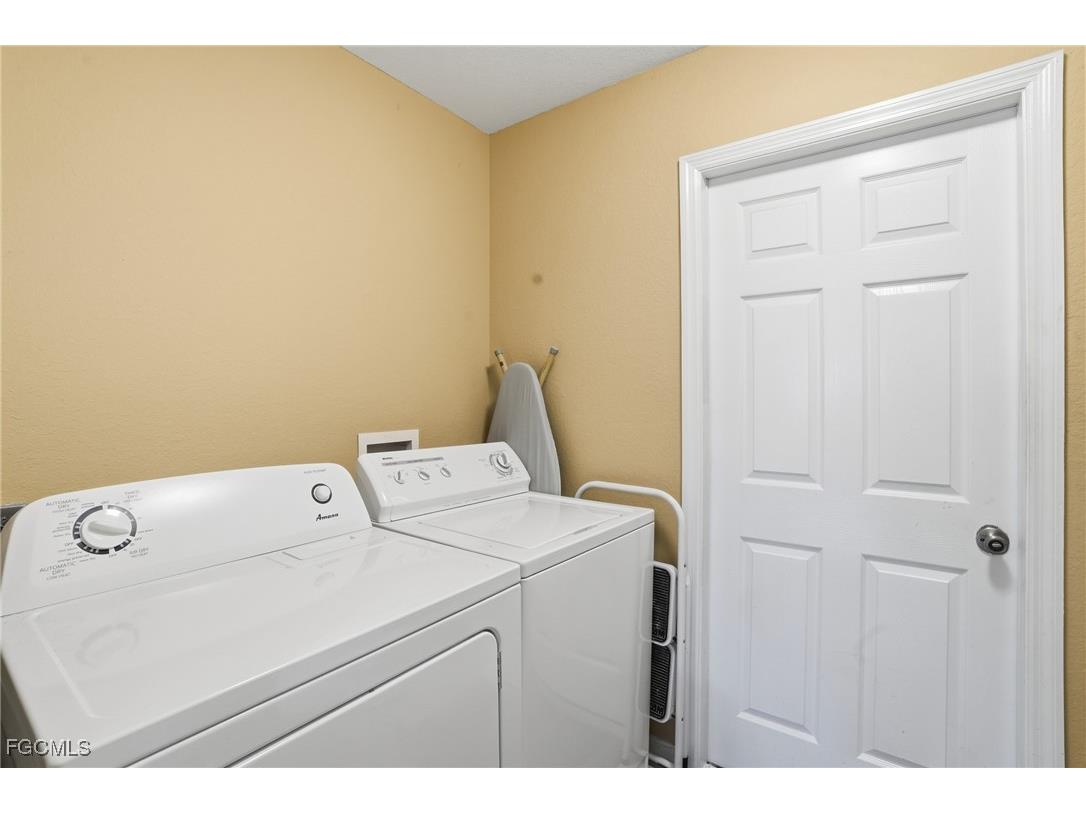 3412 SW 1st Avenue Cape Coral FL 33914 2025024646 image36