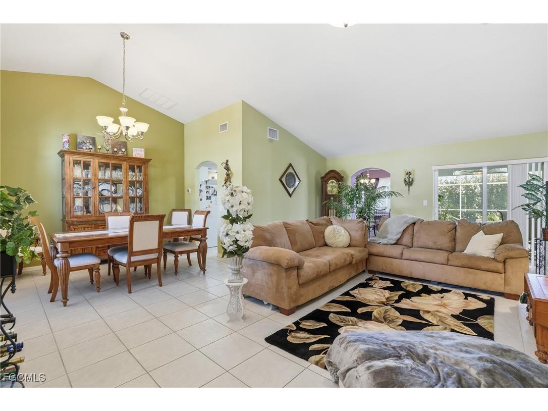 3412 SW 1st Avenue Cape Coral FL 33914 2025024646 image9