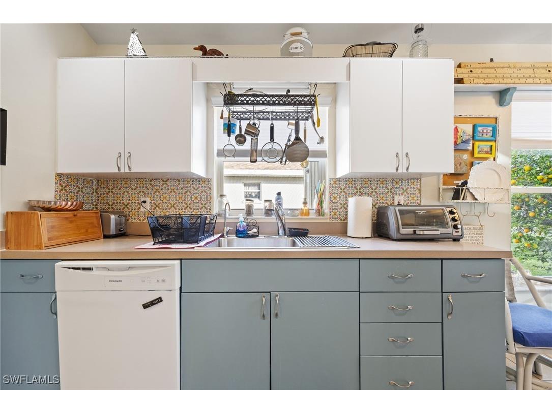 3412 Sabal Springs Boulevard North Fort Myers FL 33917 225082156 image16