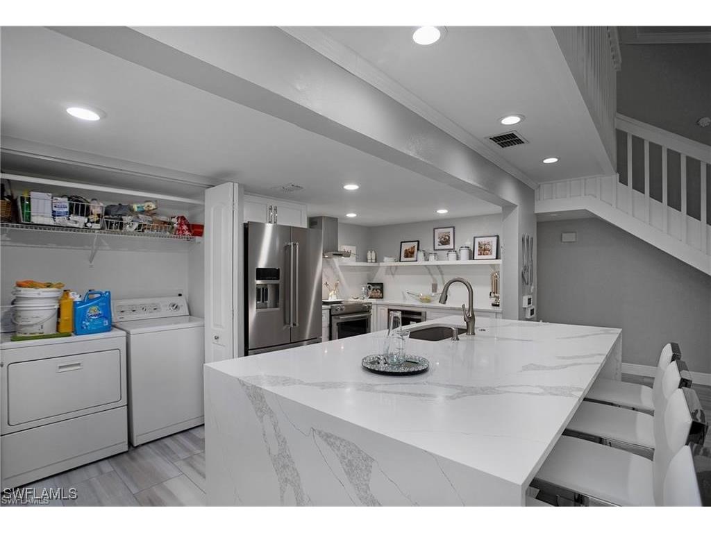 3412 Timberwood Circle Naples FL 34105 225072618 image4