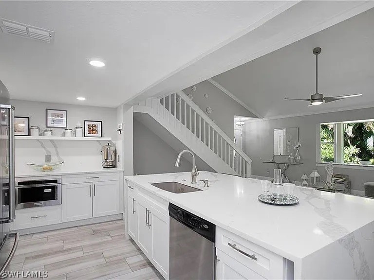 3412 Timberwood Circle Naples FL 34105 226009207 image8