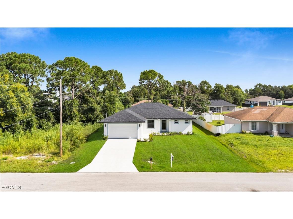 3413 28th Street SW Lehigh Acres FL 33976 2026005162 image1