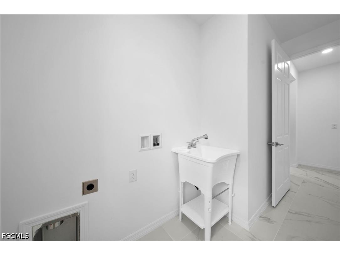 3413 28th Street SW Lehigh Acres FL 33976 2026020154 image17