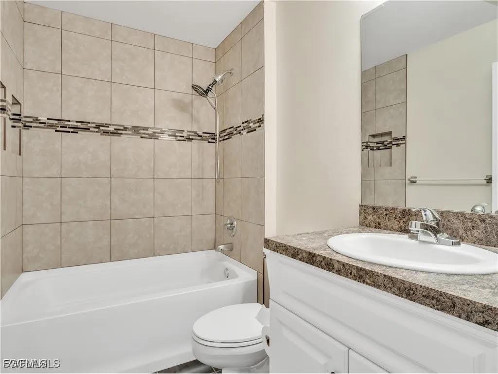 3413 74th Street W Lehigh Acres FL 33971 2025009903 image7