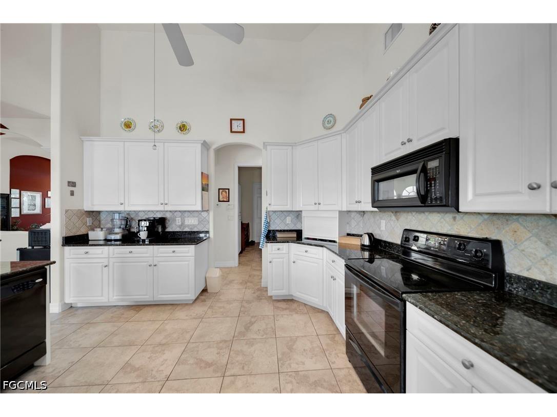 3413 Embers Parkway W Cape Coral FL 33993 2026017428 image3