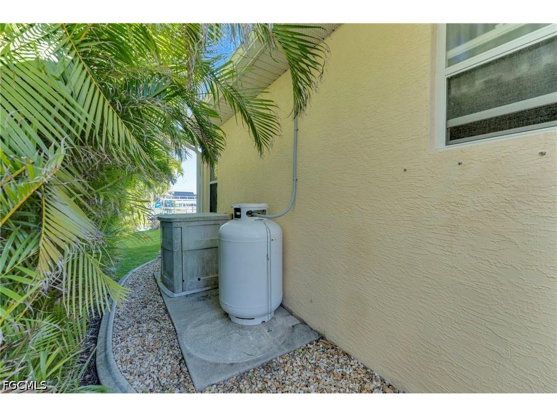 3413 Embers Parkway W Cape Coral FL 33993 2026017428 image37