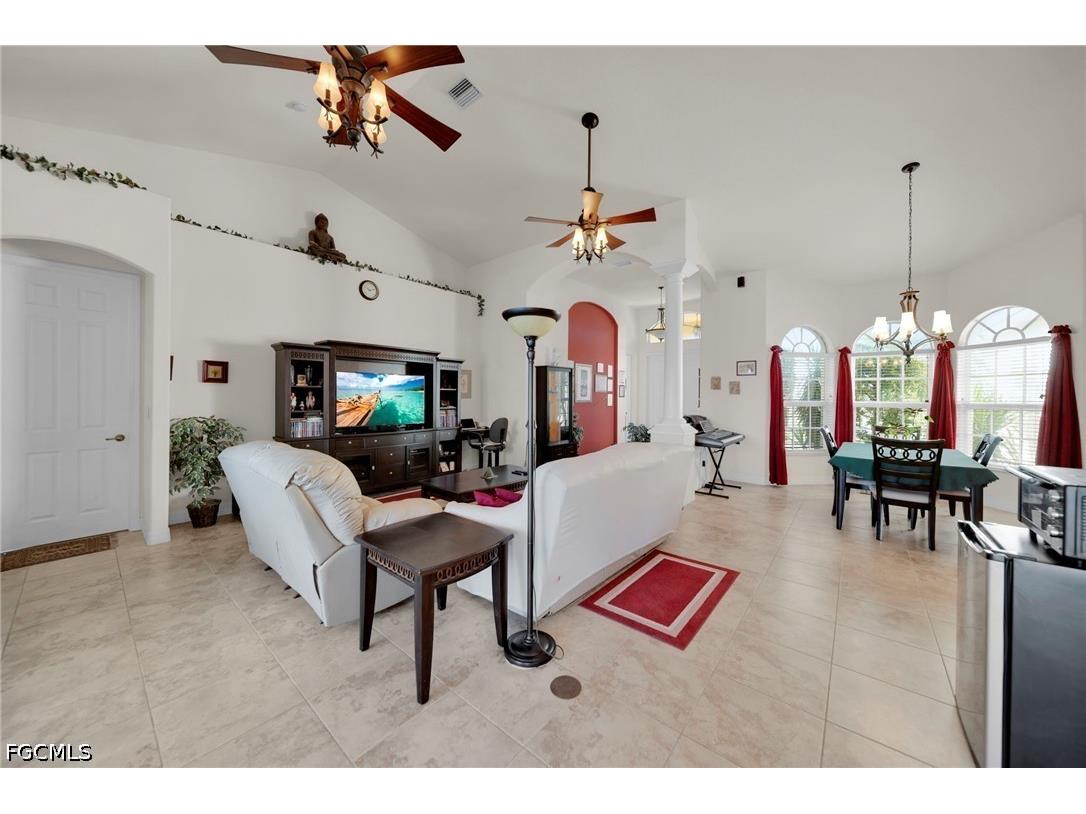 3413 Embers Parkway W Cape Coral FL 33993 2026017428 image8