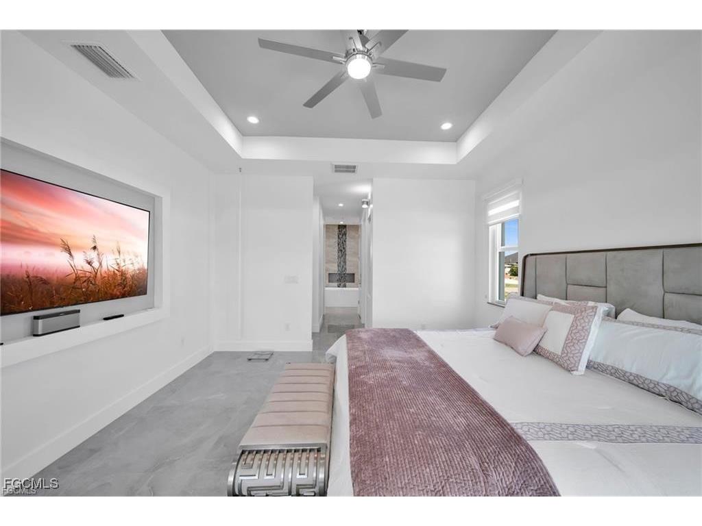 3413 NW 2nd Terrace Cape Coral FL 33993 2025018435 image13