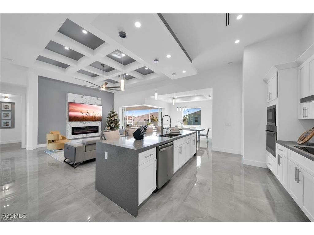 3413 NW 2nd Terrace Cape Coral FL 33993 2025018435 image5