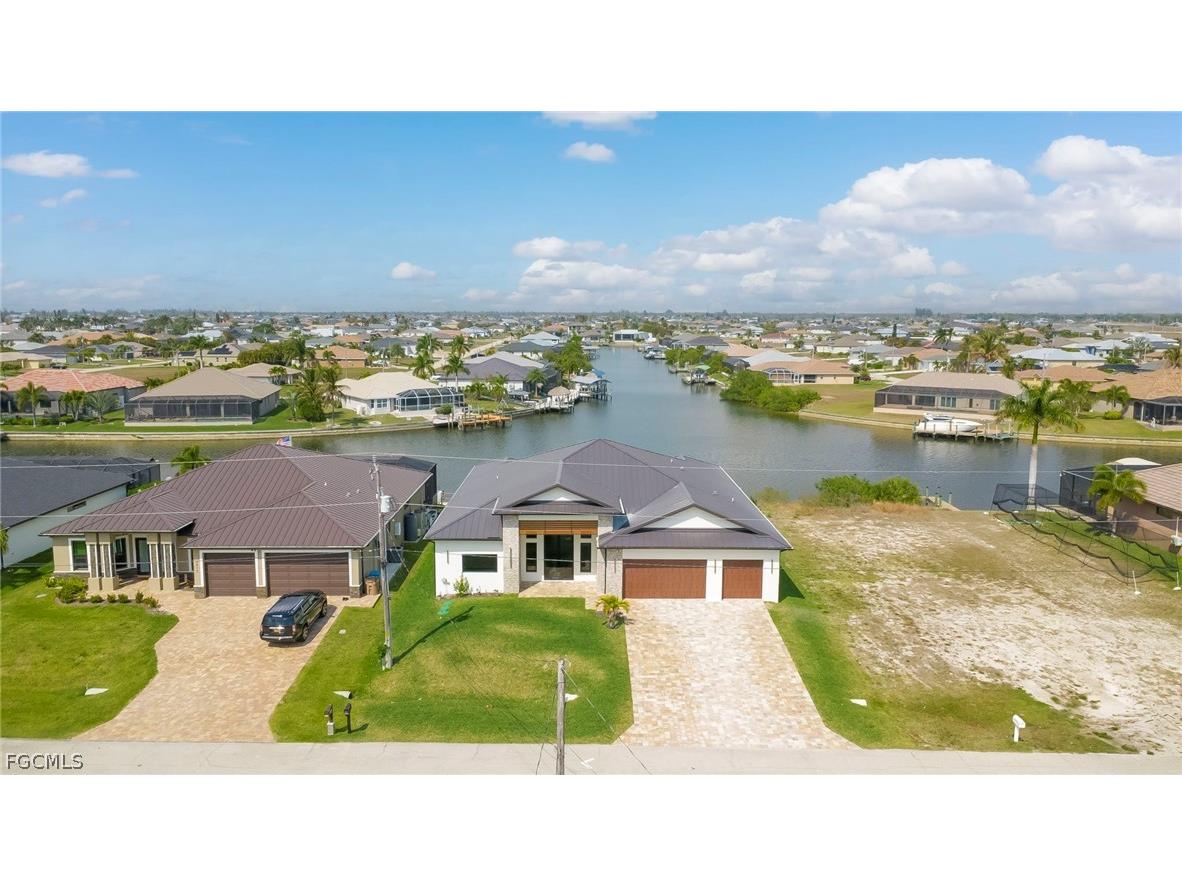3413 NW 9th Terrace Cape Coral FL 33993 2026010581 image1