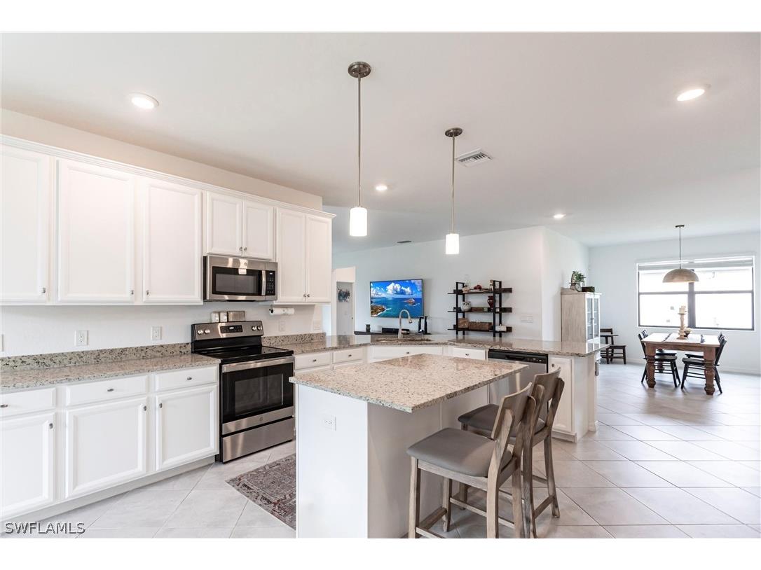 3413 Nombella Court Fort Myers FL 33905 226011027 image12