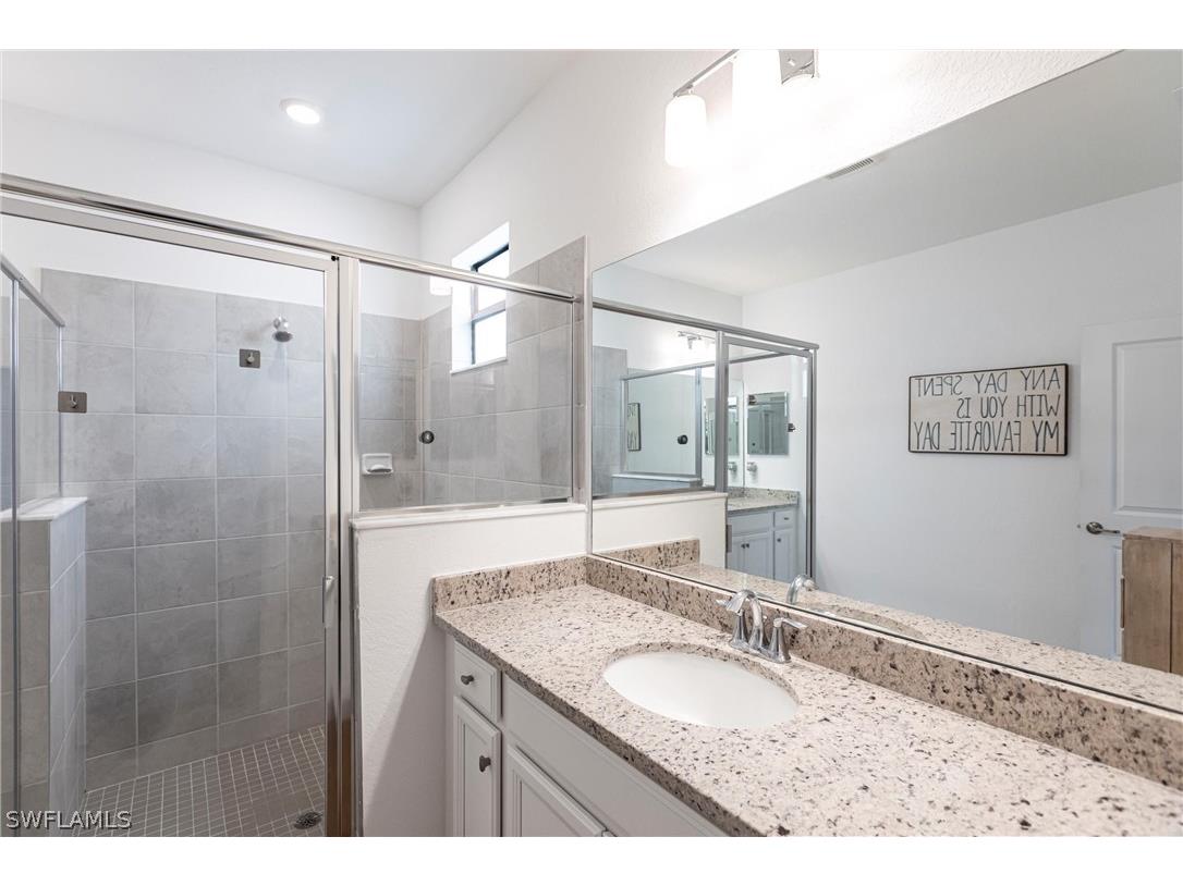 3413 Nombella Court Fort Myers FL 33905 226011027 image18