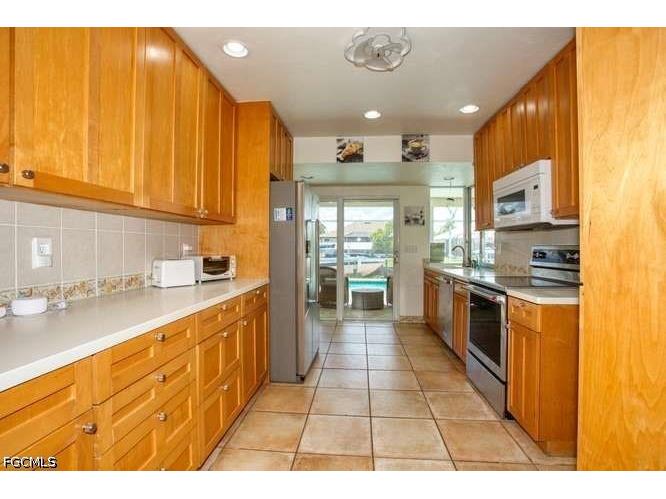 3413 SE 18th Avenue Cape Coral FL 33904 2026019211 image21