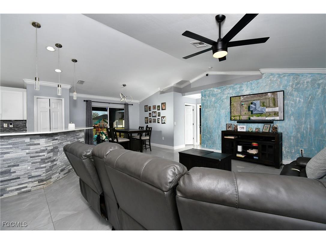 3414 40th Street SW Lehigh Acres FL 33976 2026002624 image7