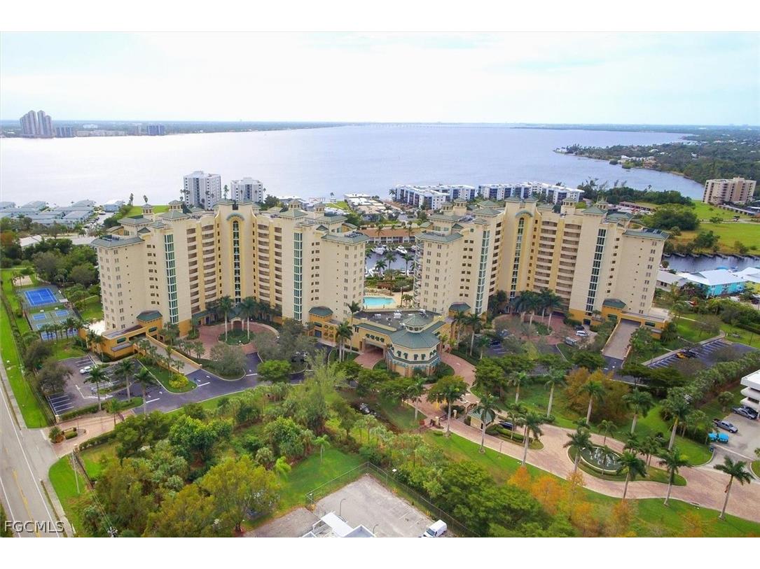 3414 Hancock Bridge Parkway #403 North Fort Myers FL 33903 2026012588 image1