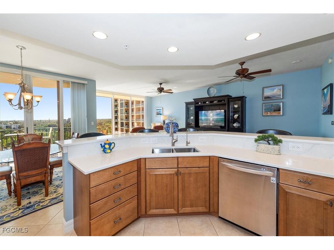 3414 Hancock Bridge Parkway #807 North Fort Myers FL 33903 2026006220 image6