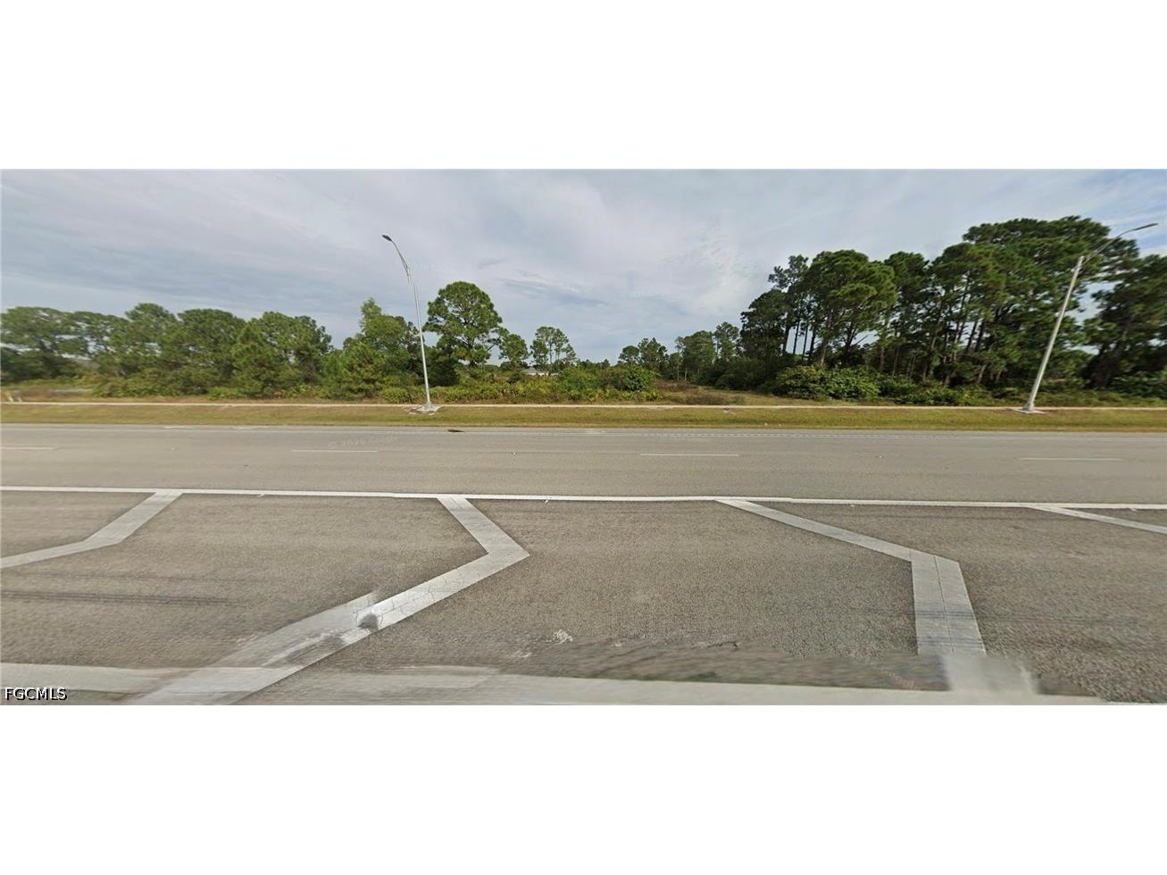 3414 Meadow Road Lehigh Acres FL 33974 2026022746 image4