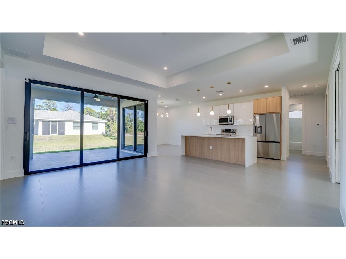 3416 13th Street W Lehigh Acres FL 33971 2026022202 image4