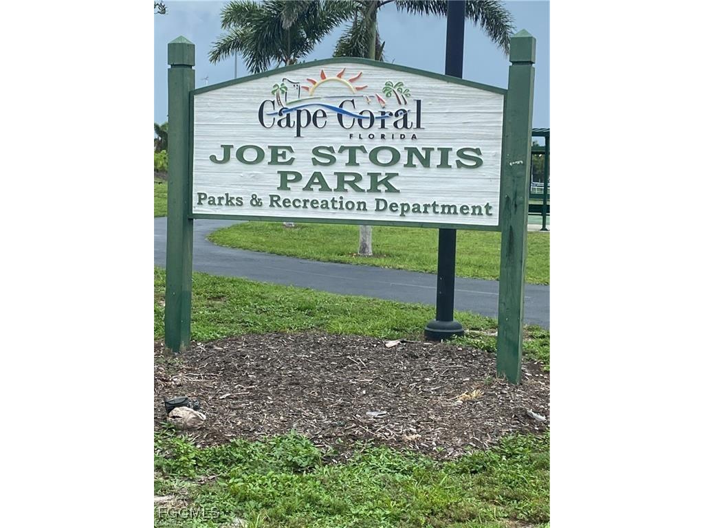 3416 SW 8th Street Cape Coral FL 33991 2025002558 image3