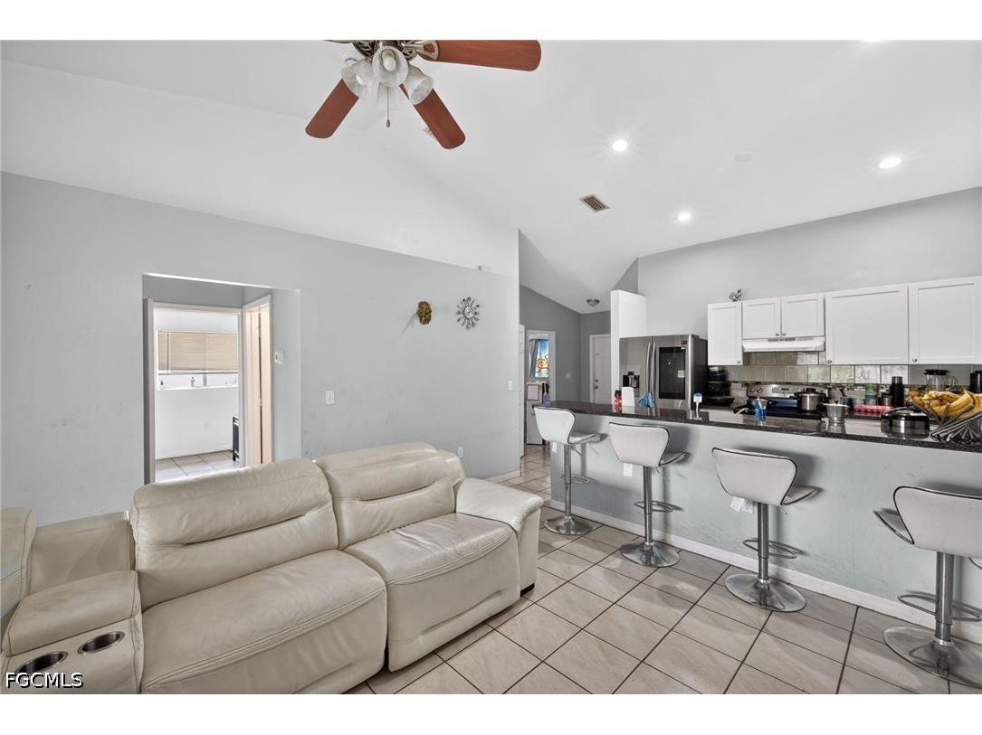 3417/3419 Skyline Boulevard Cape Coral FL 33914 2026018838 image4