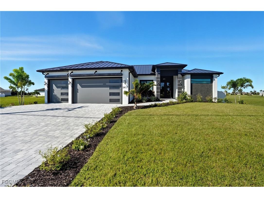 3417 Gulfstream Parkway Cape Coral FL 33993 2025012029 image1