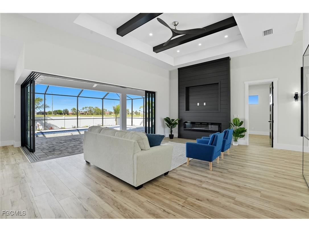 3417 Gulfstream Parkway Cape Coral FL 33993 2025012029 image12